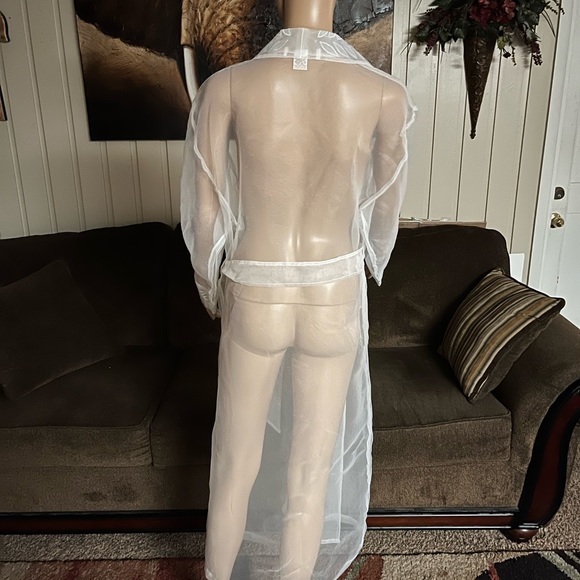 Inner Self~Women Size Small Sheer Robe - Picture 9 of 9